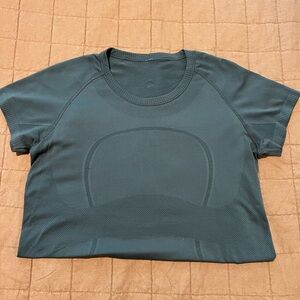 Swiftly Tech Short Sleeve